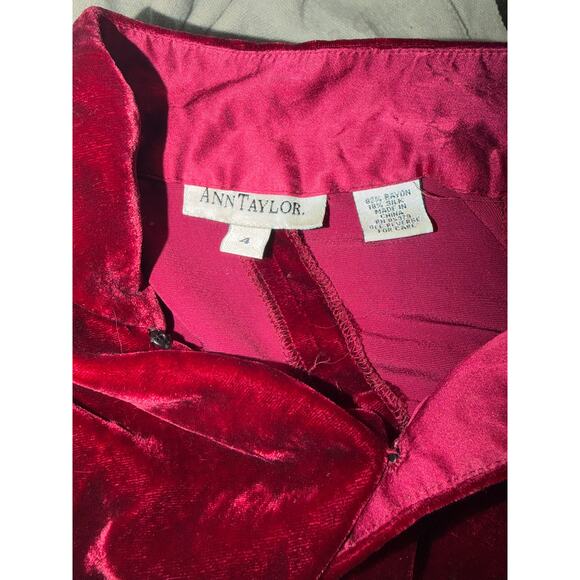 Vintage Ann Taylor Velvet Mandarin Jacket Burgundy Maroon Long Sleeve Top Size S - Picture 9 of 10